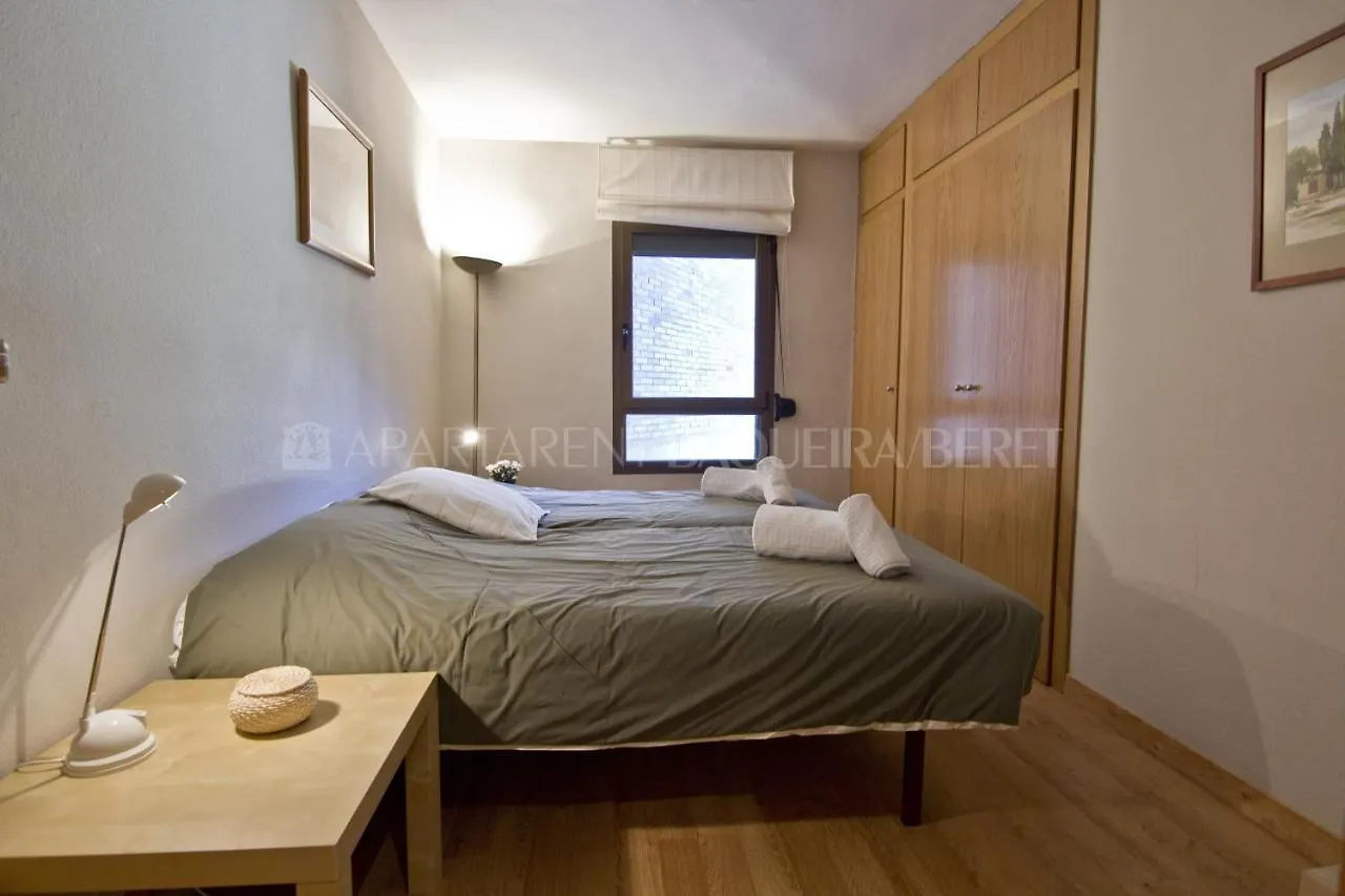 Apartarent 1500 Baqueira Beret Apartment