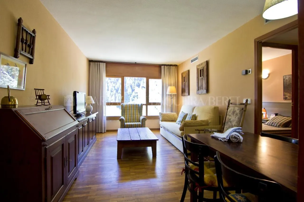 Apartarent 1500 Baqueira Beret Apartment